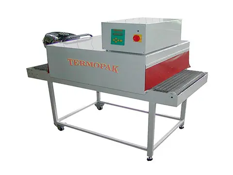 Stroje, systémy a balicí linky pro výrobu obalů v Polsku