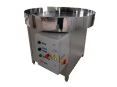 Stroje, systémy a balicí linky pro výrobu obalů v Polsku